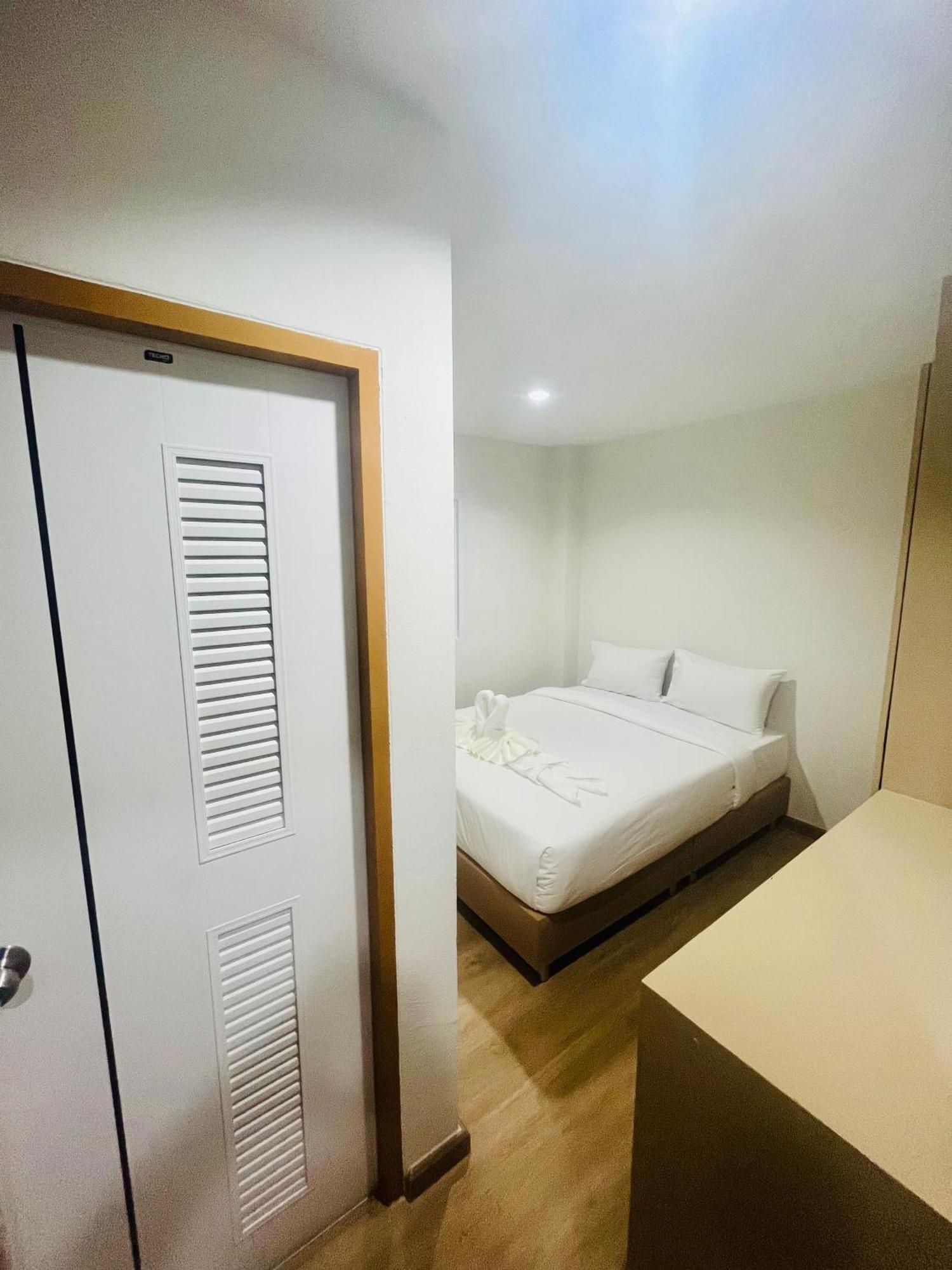 28 Boutique Hotel Patong Exterior photo