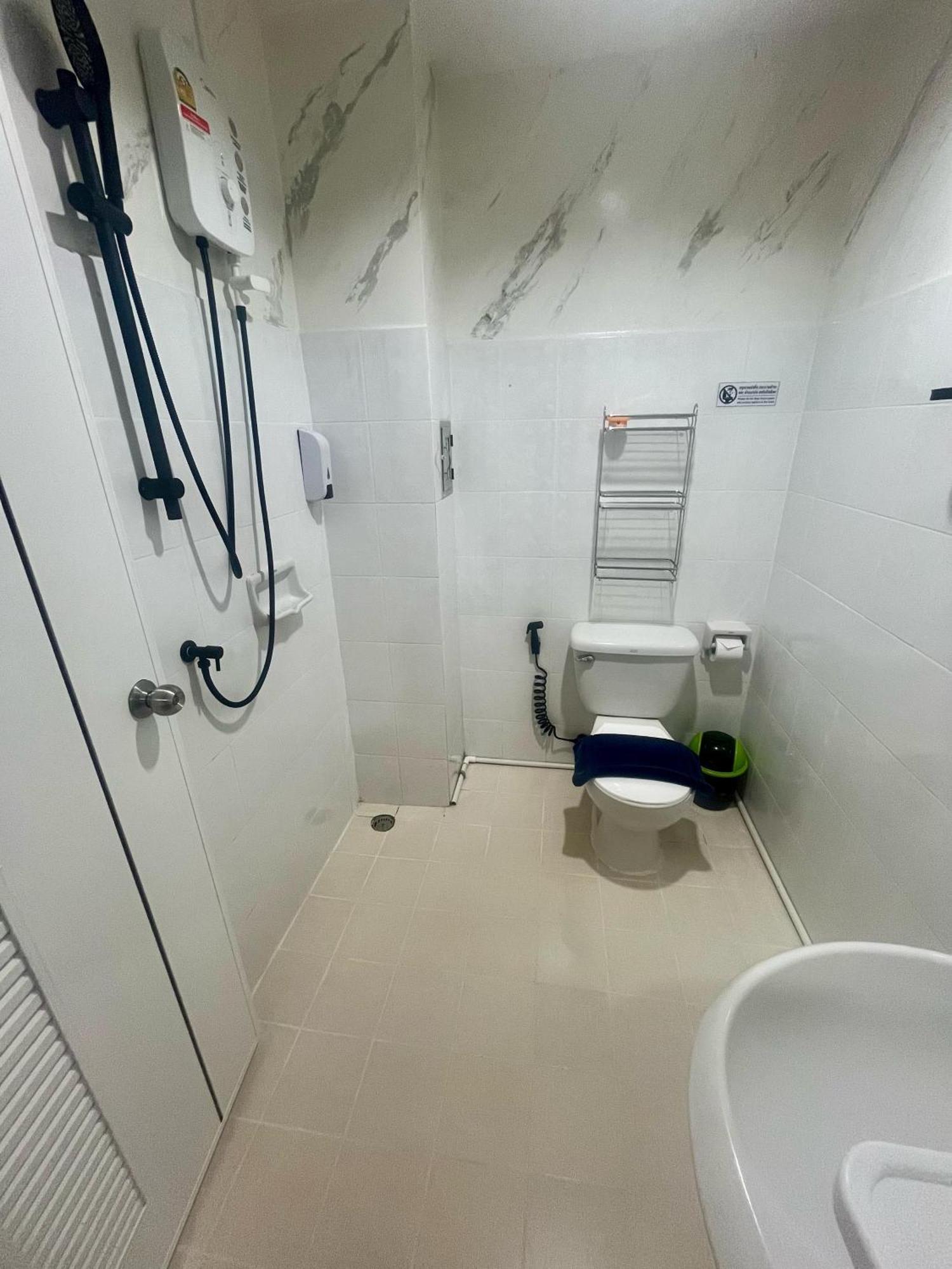 28 Boutique Hotel Patong Exterior photo